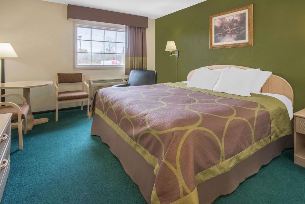 Super 8 By Wyndham Wooster Hotel Eksteriør billede